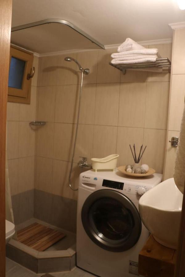 Quiet Urban Studio With Private Backyard Thessaloníki Luaran gambar